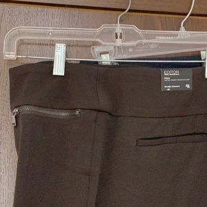 Express Editor pants size 8R flare leg, NWT